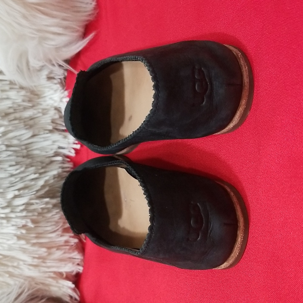Ugg Flat Shoes - image 5